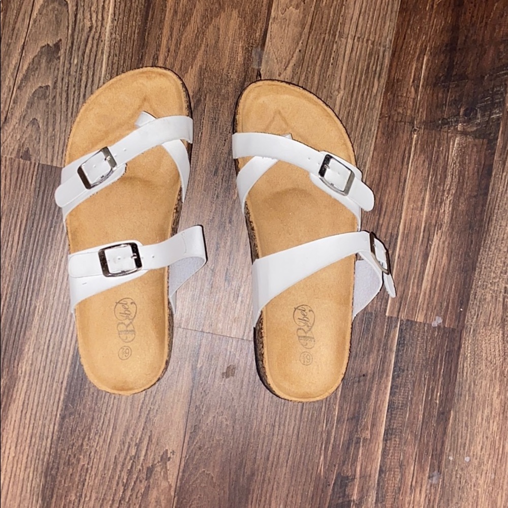 Cute cross ties shoes